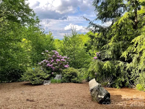 40 Adohi Trail Maggie Valley NC 28751