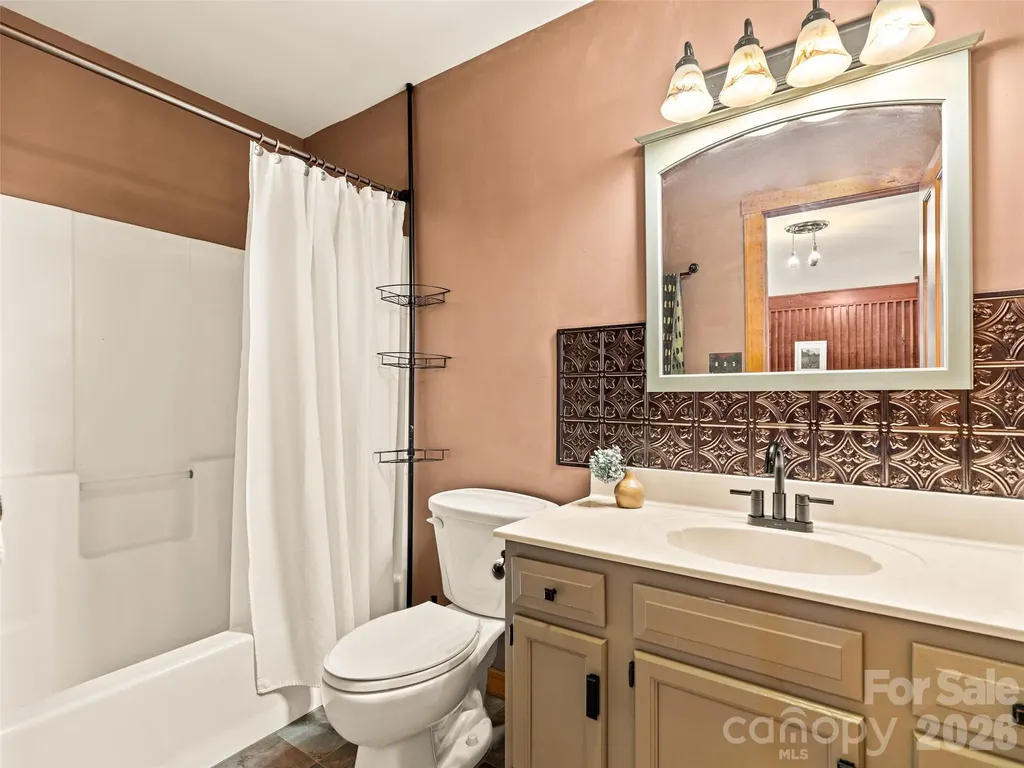 241 Pinners Cove Road Asheville NC 28803