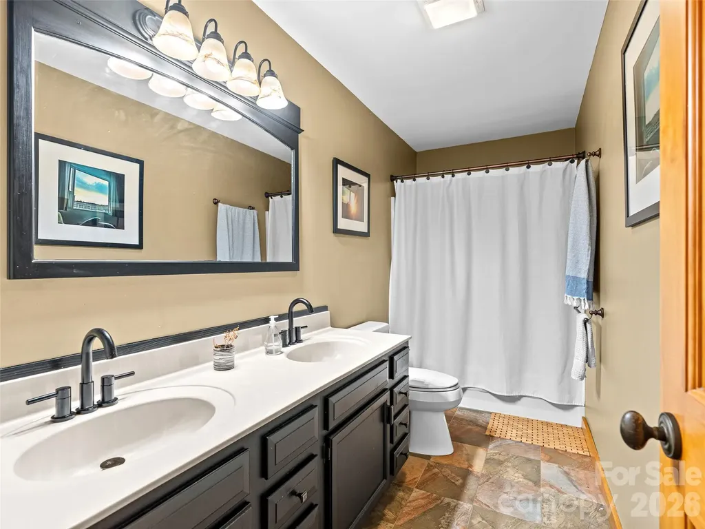 241 Pinners Cove Road Asheville NC 28803