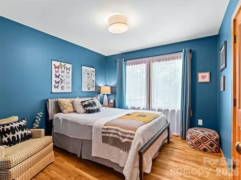 241 Pinners Cove Road Asheville NC 28803