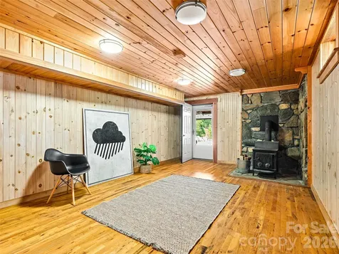 241 Pinners Cove Road Asheville NC 28803
