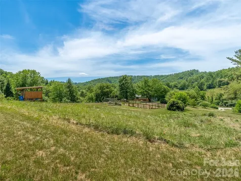241 Pinners Cove Road Asheville NC 28803