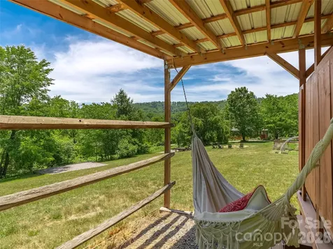 241 Pinners Cove Road Asheville NC 28803