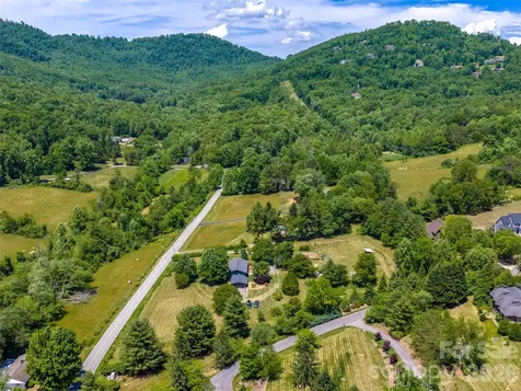 241 Pinners Cove Road Asheville NC 28803