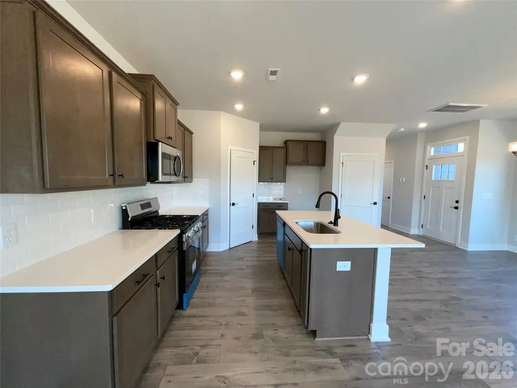 726 Longleaf Avenue Gastonia NC 28056