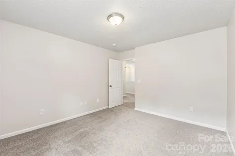 5904 Leawood Run Court Charlotte NC 28269