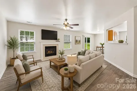 5904 Leawood Run Court Charlotte NC 28269