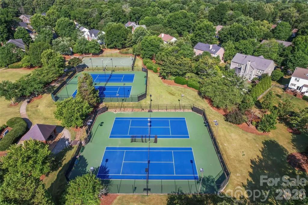 5931 Downfield Wood Drive Charlotte NC 28269