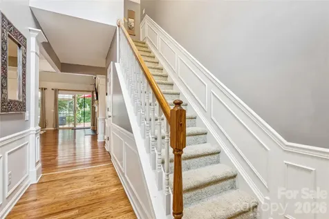 5931 Downfield Wood Drive Charlotte NC 28269
