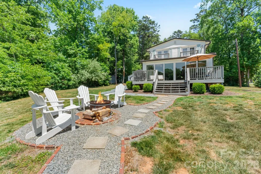 383 Sundown Road Mooresville NC 28117