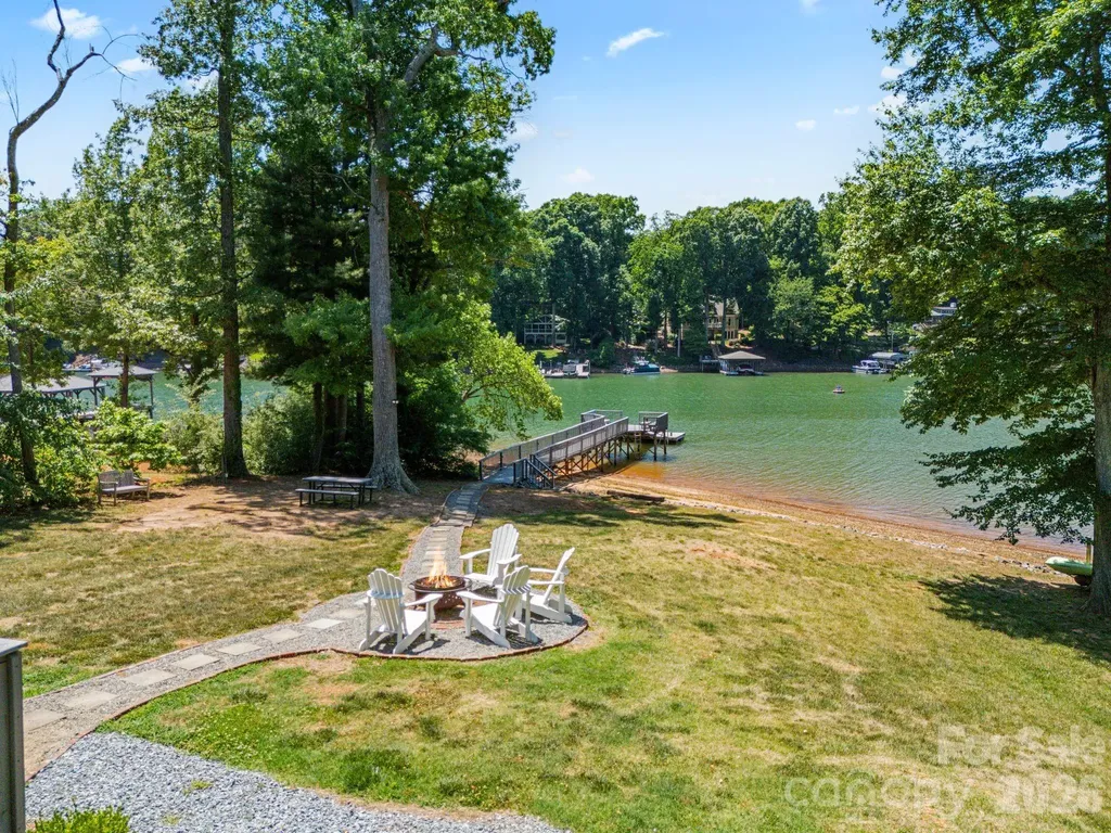 383 Sundown Road Mooresville NC 28117