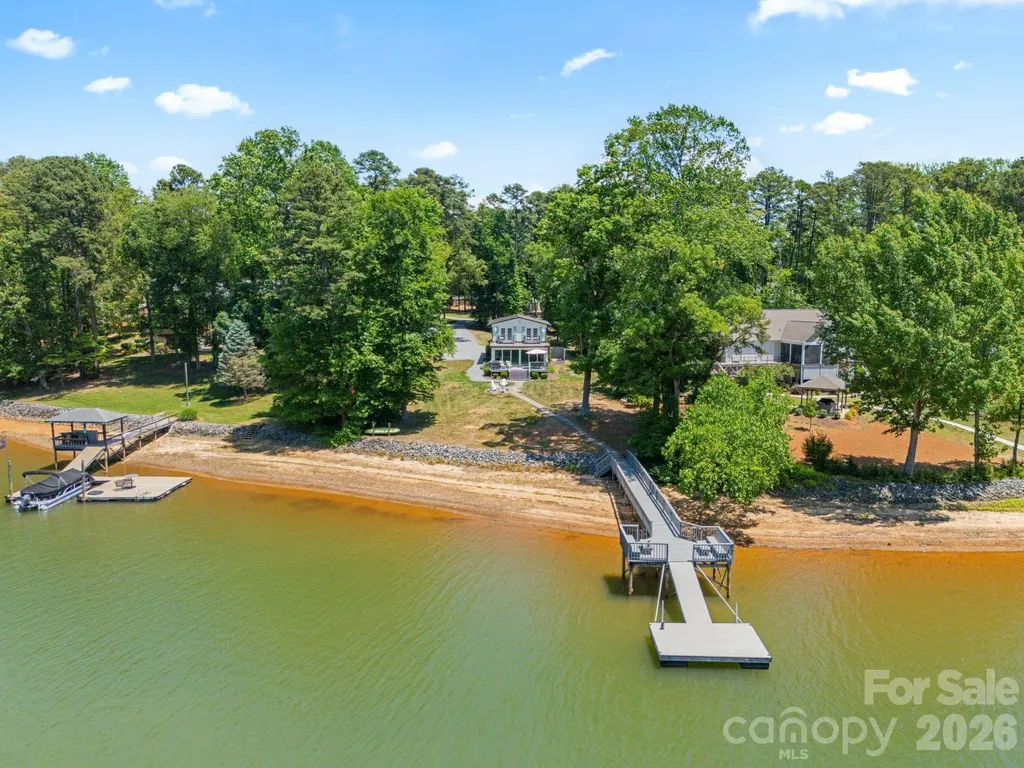 383 Sundown Road Mooresville NC 28117