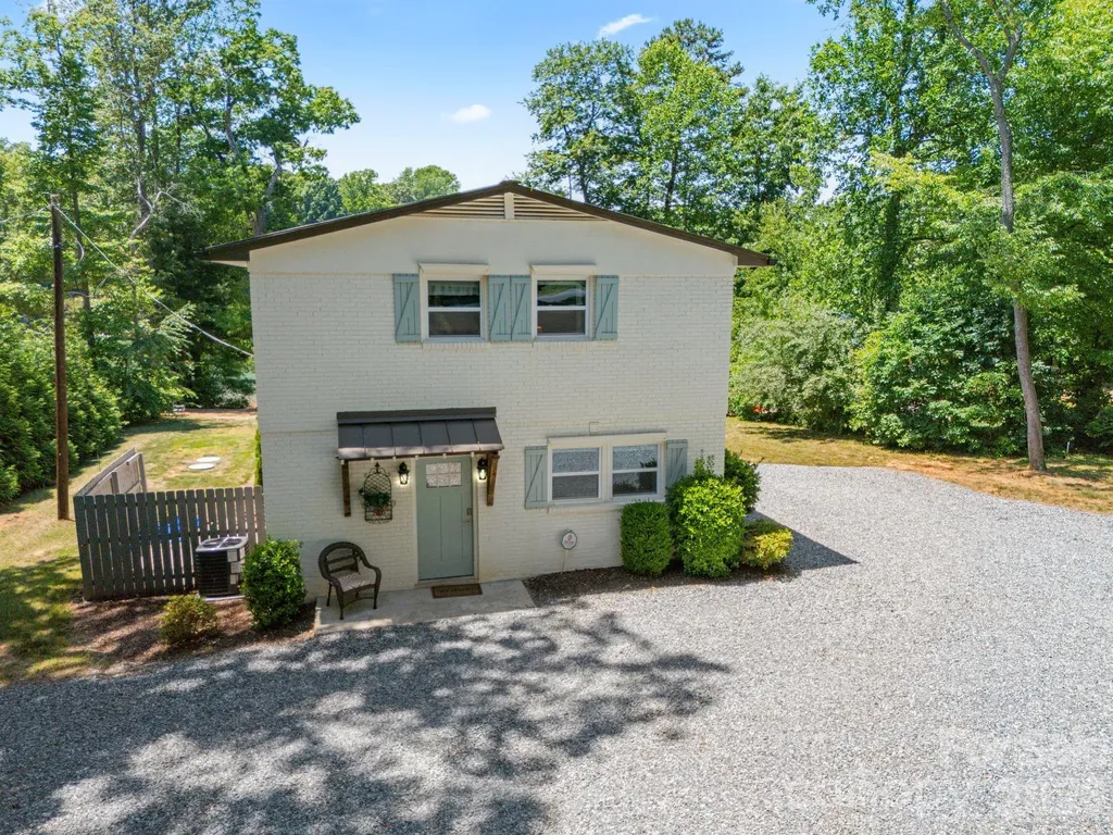383 Sundown Road Mooresville NC 28117