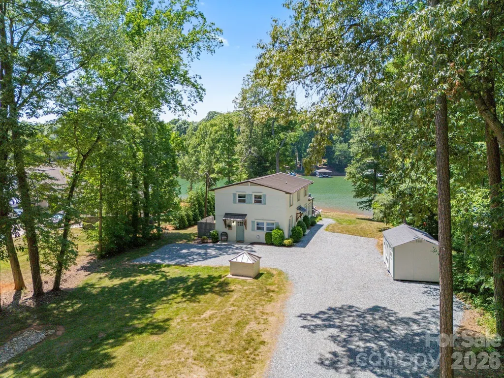 383 Sundown Road Mooresville NC 28117