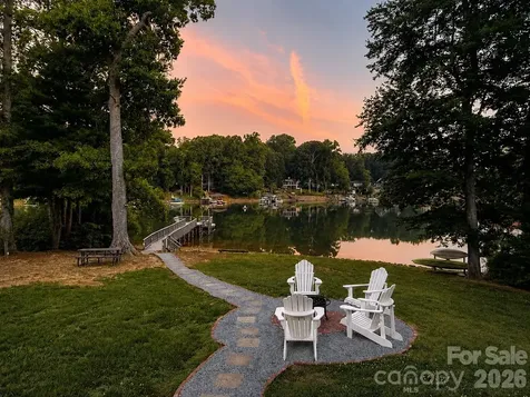 383 Sundown Road Mooresville NC 28117