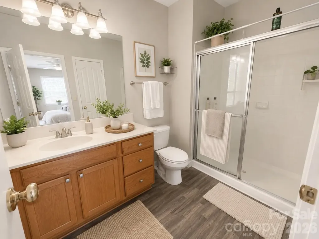 9813 Hyde Glen Court Charlotte NC 28262