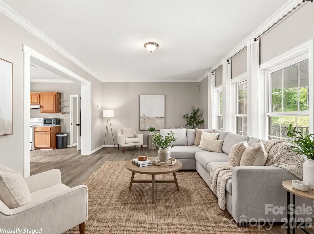 17 Captains Drive Candler NC 28715