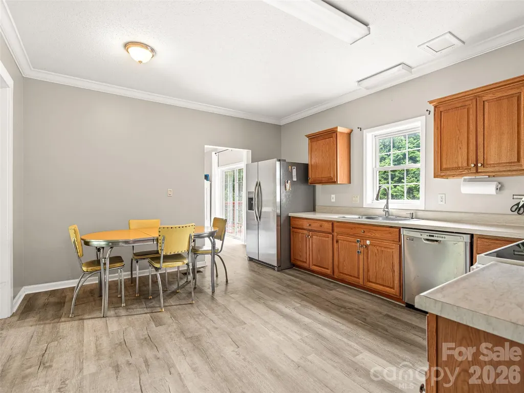 17 Captains Drive Candler NC 28715