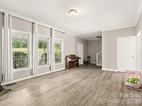 17 Captains Drive Candler NC 28715
