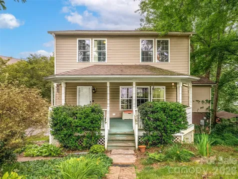17 Captains Drive Candler NC 28715