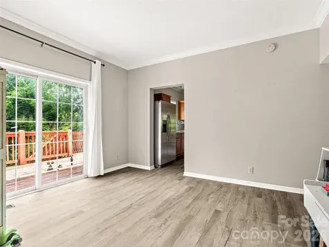 17 Captains Drive Candler NC 28715