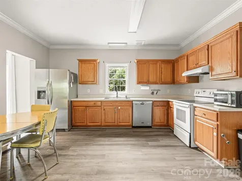 17 Captains Drive Candler NC 28715