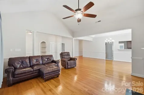 13344 Old Compton Court Pineville NC 28134