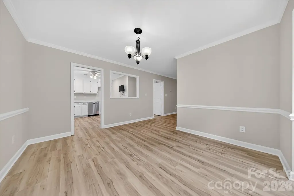2405 Quail Lake Drive Charlotte NC 28210