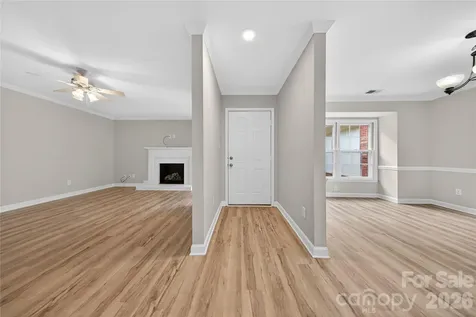 2405 Quail Lake Drive Charlotte NC 28210
