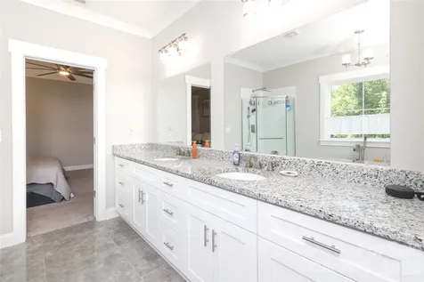 10105 Greenwood Court Charlotte NC 28215