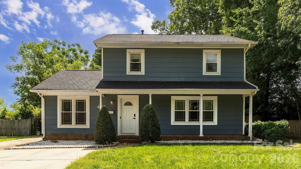 4900 Carriage Drive Circle Charlotte NC 28205