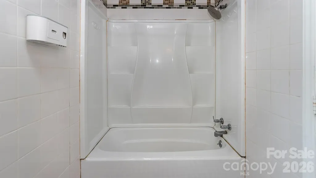 4900 Carriage Drive Circle Charlotte NC 28205
