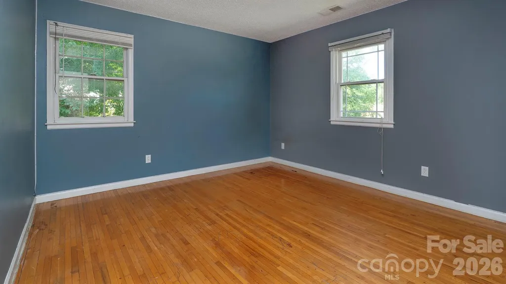 4900 Carriage Drive Circle Charlotte NC 28205
