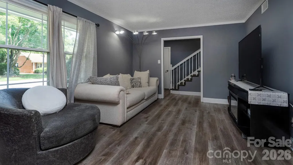 4900 Carriage Drive Circle Charlotte NC 28205