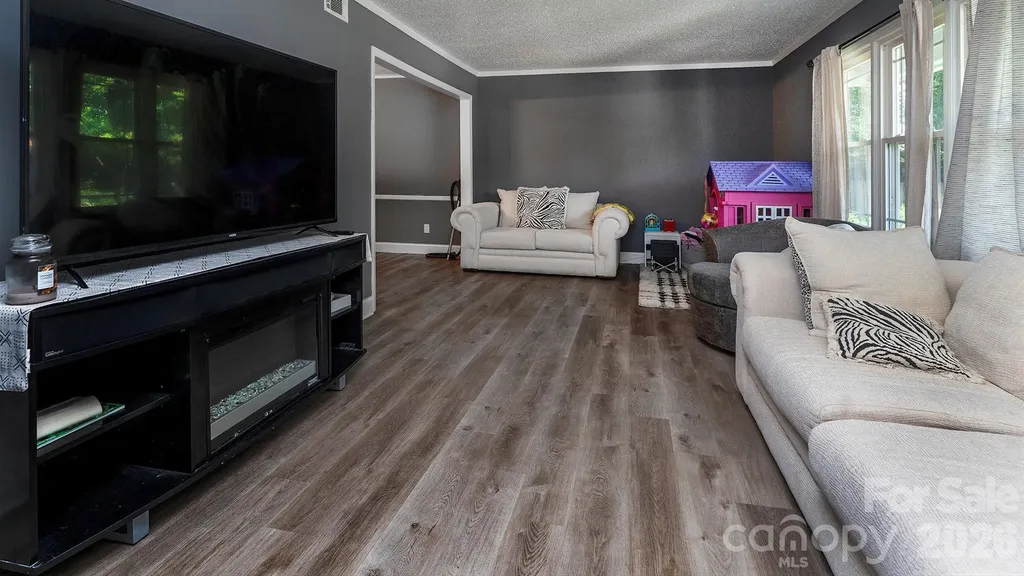 4900 Carriage Drive Circle Charlotte NC 28205