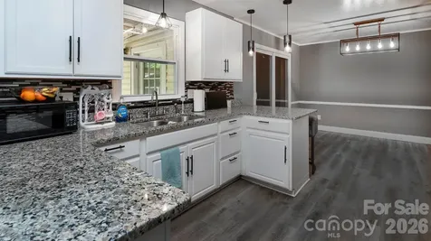 4900 Carriage Drive Circle Charlotte NC 28205
