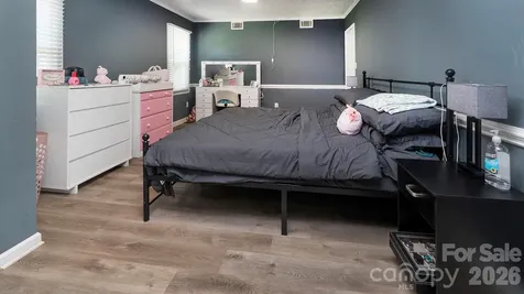 4900 Carriage Drive Circle Charlotte NC 28205