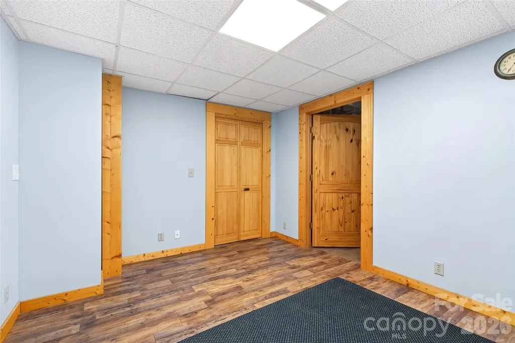 545 Mountain Crest Drive S Marion NC 28752
