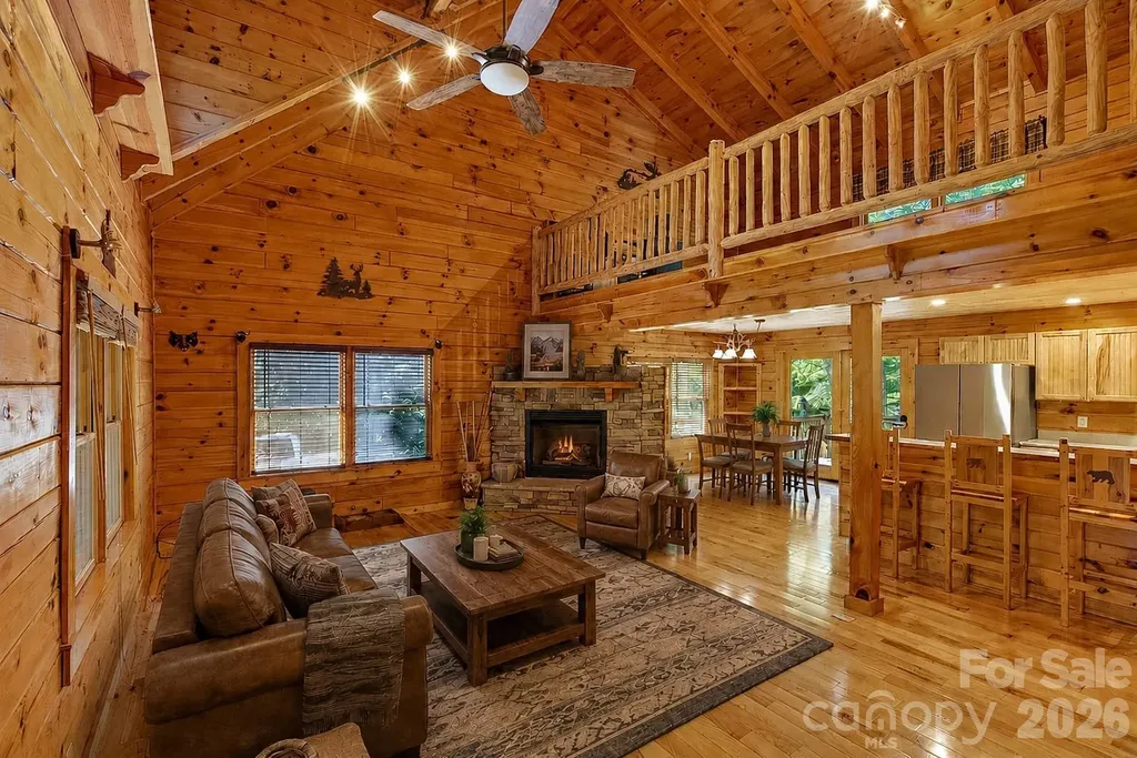 545 Mountain Crest Drive S Marion NC 28752