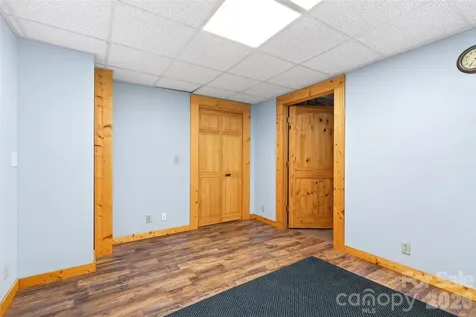 545 Mountain Crest Drive S Marion NC 28752