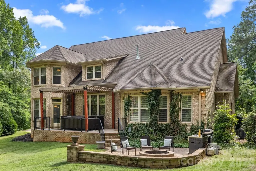 4266 Barbrick Street Sherrills Ford NC 28673