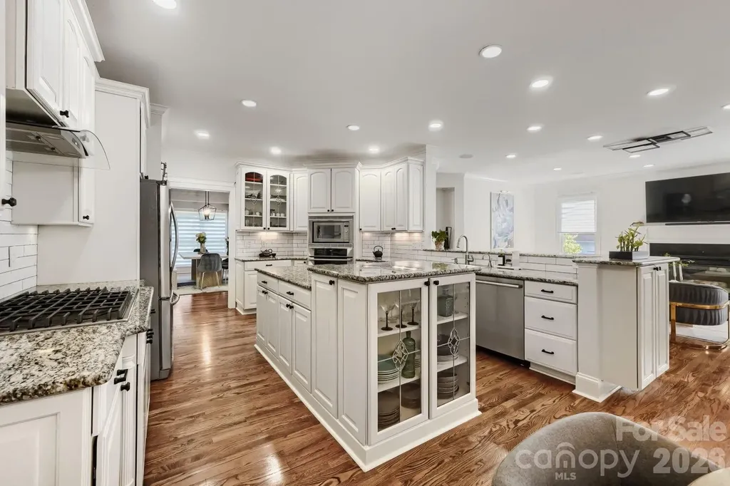 6605 Saunton Court Charlotte NC 28277