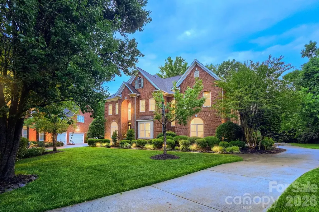 6605 Saunton Court Charlotte NC 28277