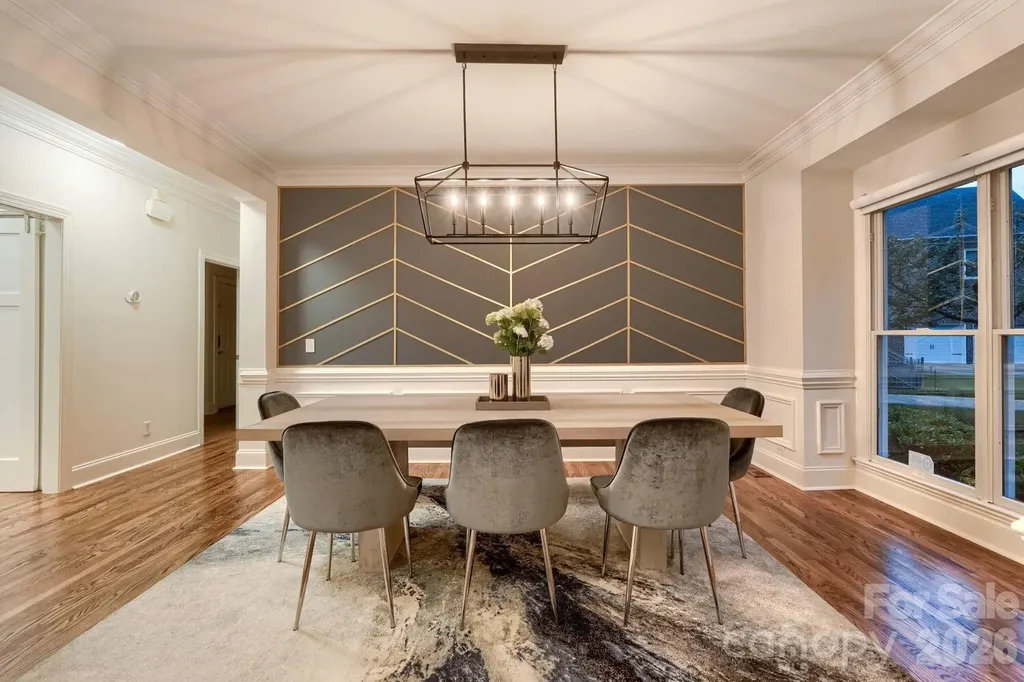 6605 Saunton Court Charlotte NC 28277