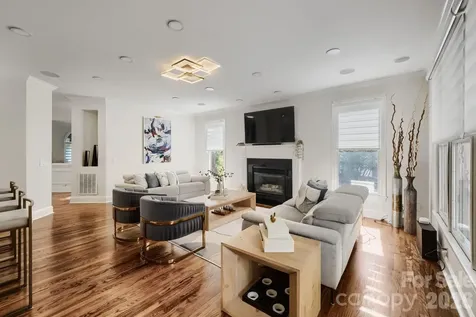 6605 Saunton Court Charlotte NC 28277