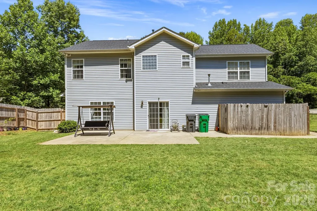 4816 Delprado Circle Charlotte NC 28216