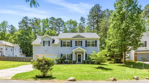 4816 Delprado Circle Charlotte NC 28216