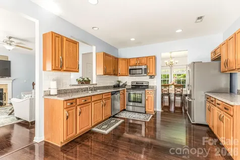 4816 Delprado Circle Charlotte NC 28216