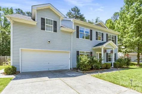 4816 Delprado Circle Charlotte NC 28216