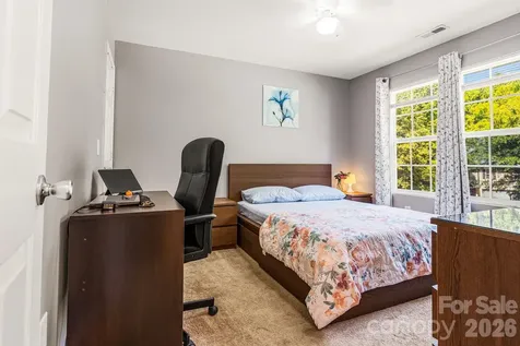 4816 Delprado Circle Charlotte NC 28216